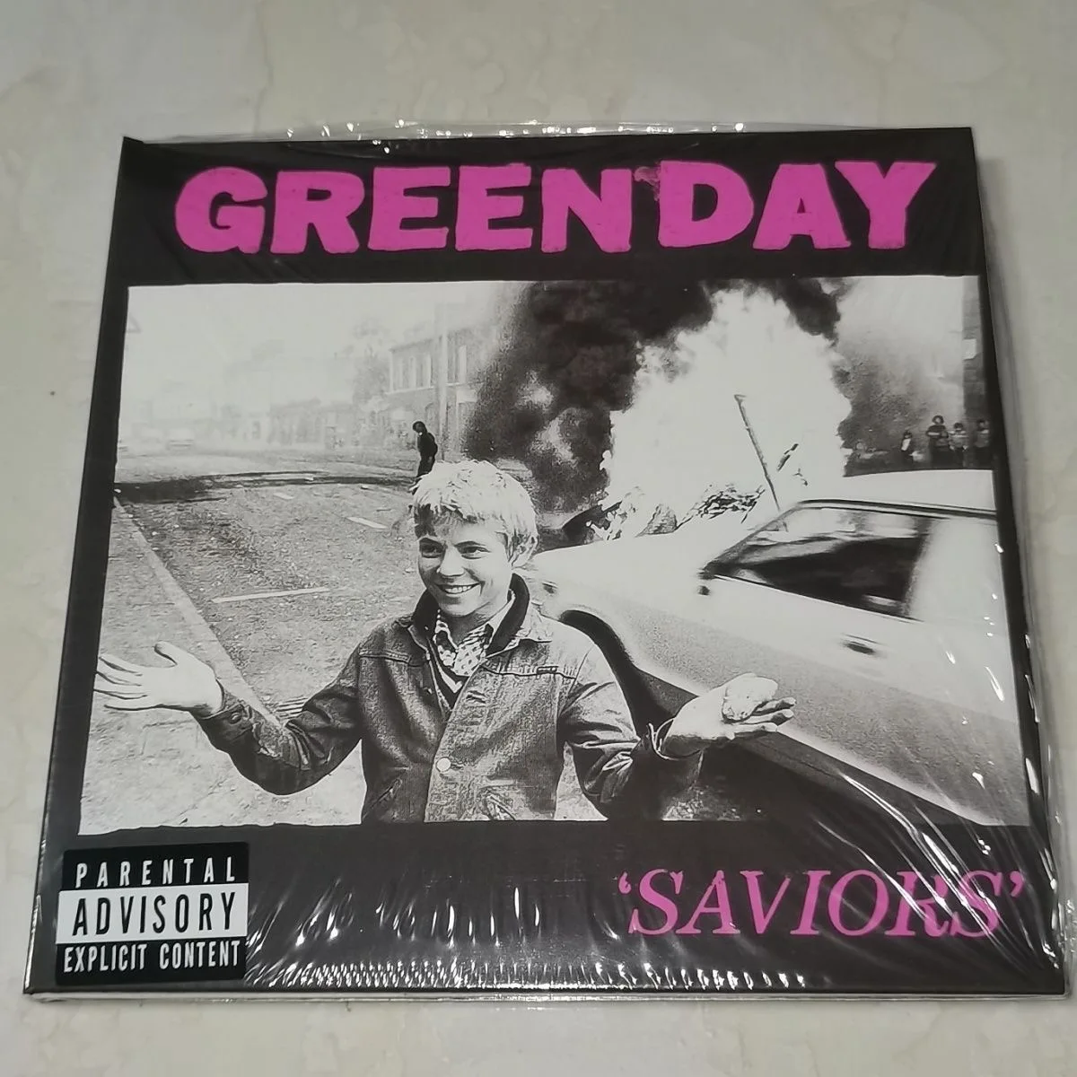 Rock Band Green Day Music Record Saviors Album CD Cosplay Compact Disc Walkman Car Soundtracks Box Party Music Collection Gifts