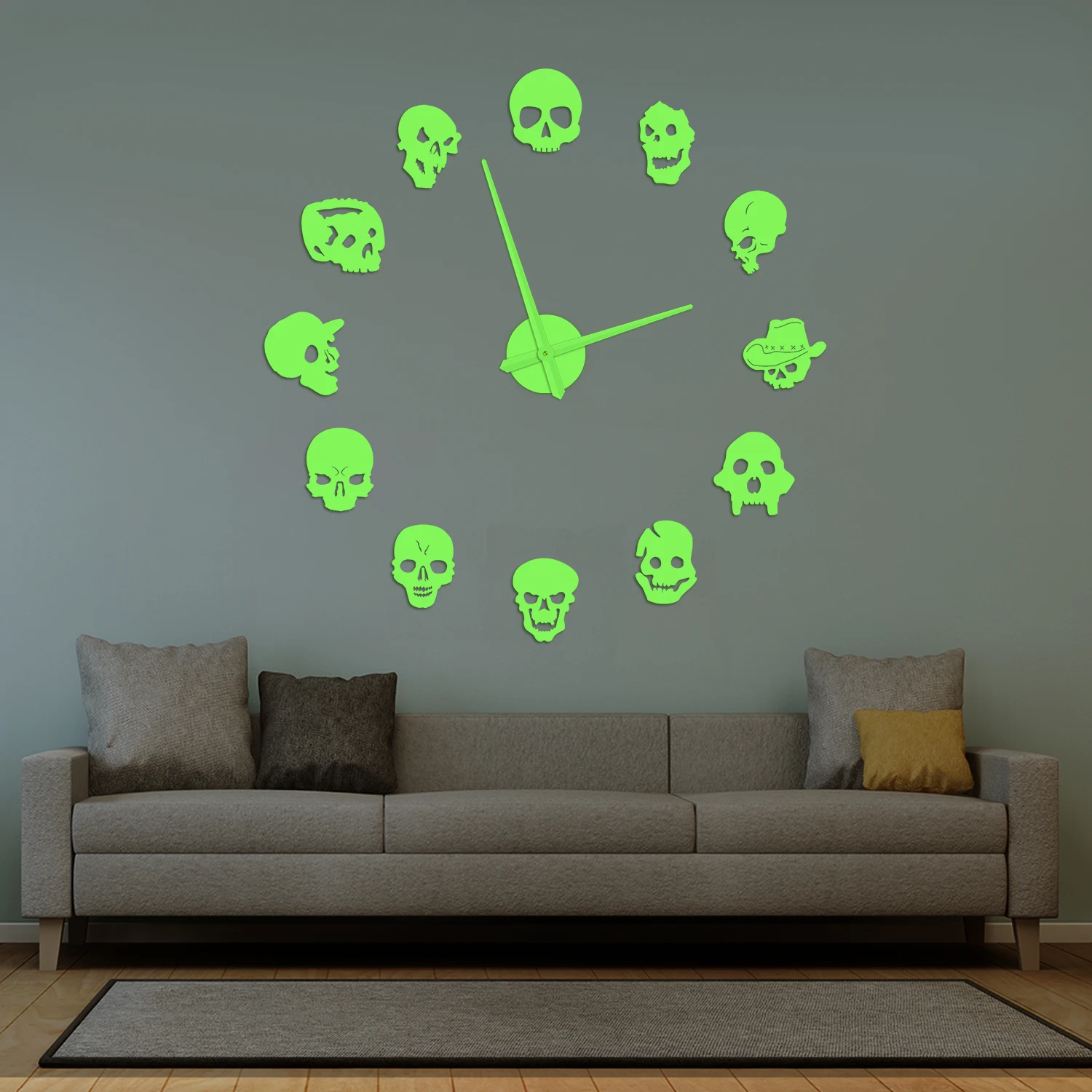Skull Skeleton Head DIY Wall Clock Glow in Dark Macabre Home Decor Gothic Bikers Skull Luminous Sticker Night Visible Wall Clock