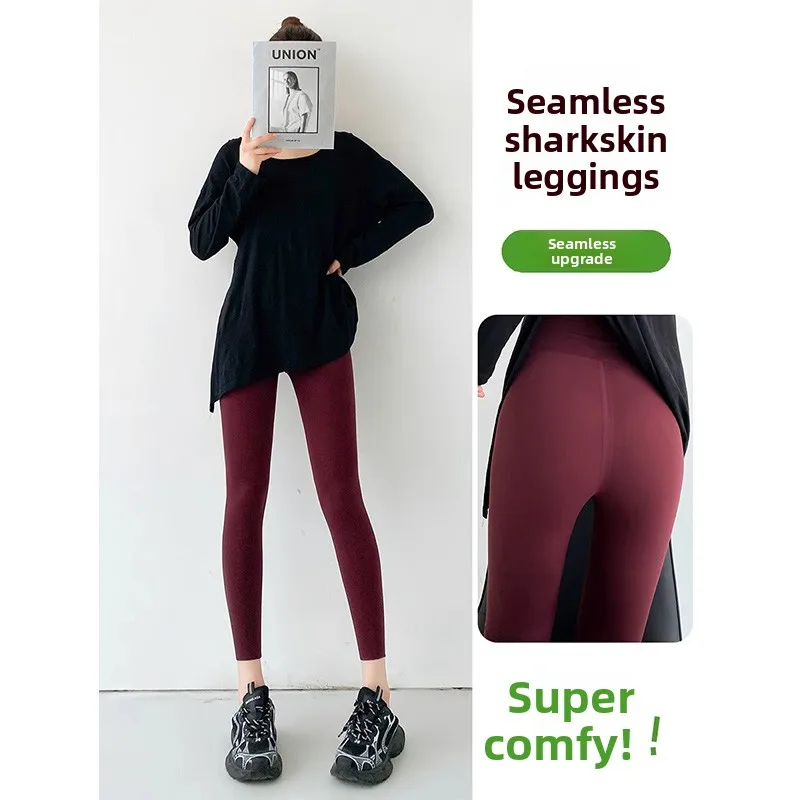 Ankela الأحمر arkskin اليوغا السراويل النسائية ضيقة تناسب الخريف الشتاء جديد Sle حجم صغير الخوخ بعقب قاعدة طبقة السراويل Sl