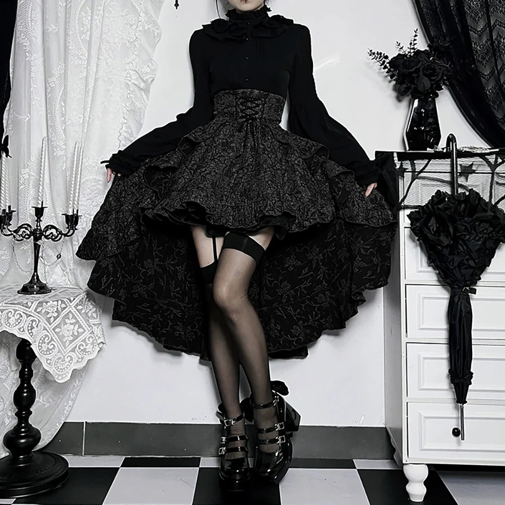 تنانير نسائية هاراجوكو مطبوعة باللون الأسود مُزينة بالدانتيل ملابس شارع قوطية عتيقة غير متناظرة عالية ومنخفضة الخصر تنانير بشق