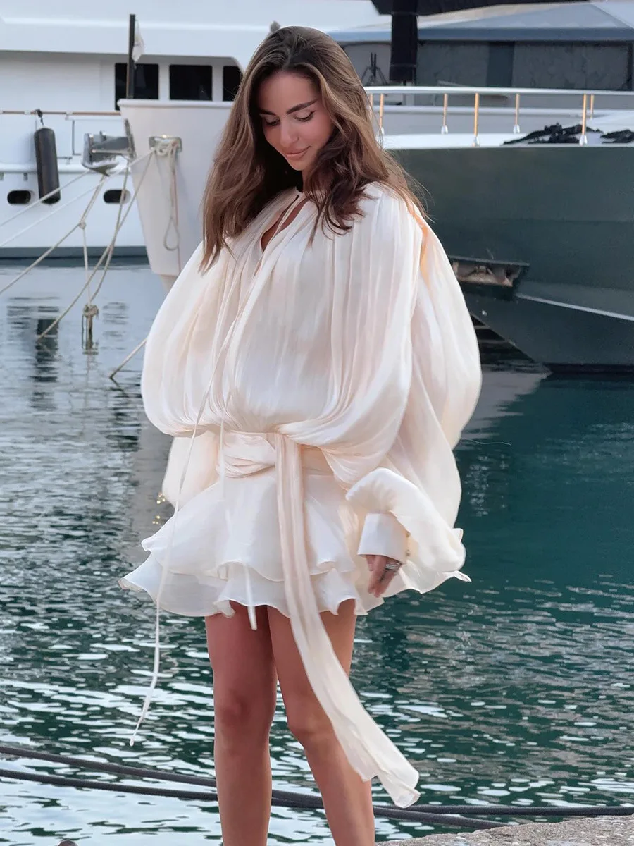 Mini robe portefeuille sexy à col en V pour femme – Robe élégante à lacets de style caraco avec épissure de manches, tenue de soirée de couleur unie