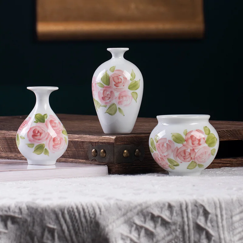Jingdezhen Hand-Painted Ceramic Mini Vase for Hydroponic Flowers Small Ceramic Pot for Living Room Countertop Decor Home Gift