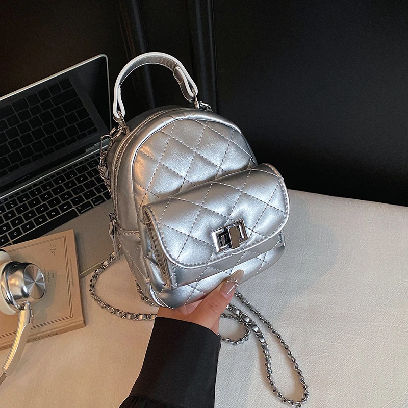 Trendy and fashionable small fragrance style diamond chain mini backpack 2025 new high-end simple and versatile student bag