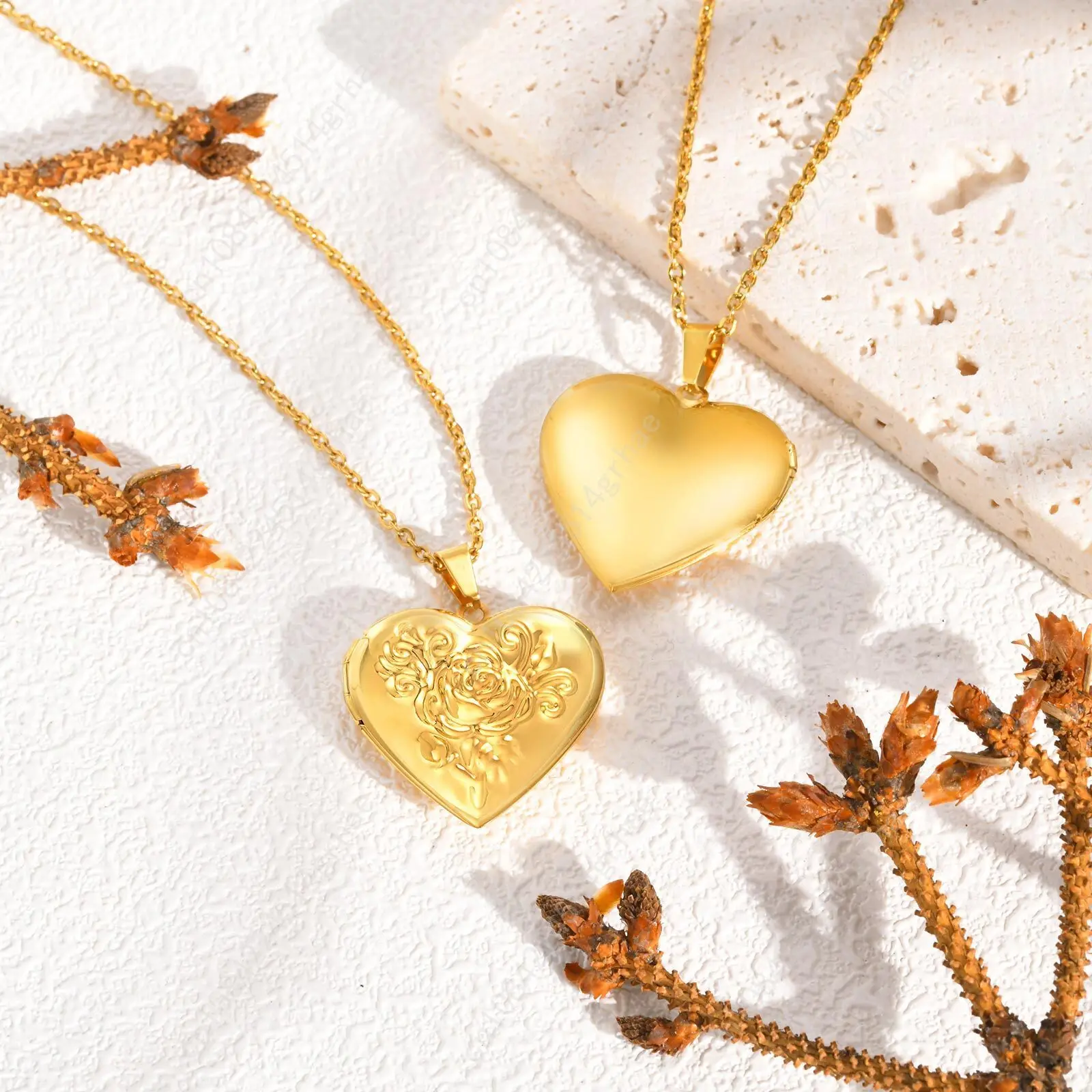 قلادة على شكل قلب من الفولاذ المقاوم للصدأ من Vnox مع إطار للصور، تصميم أنيق مطلي بالذهب هدية نسائية #6