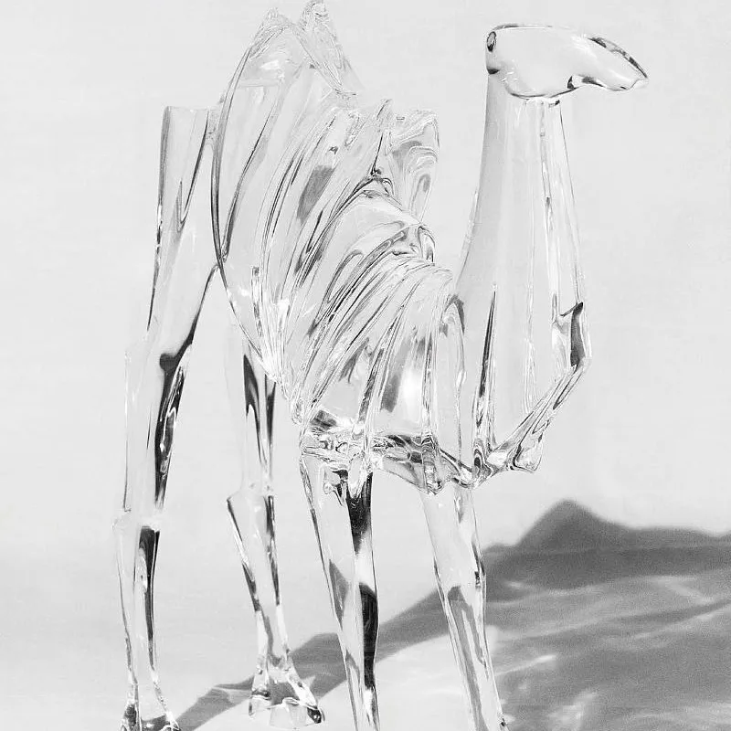 Platinum crystal acrylic transparent sculpture tide play figure ornament decorative ornament project