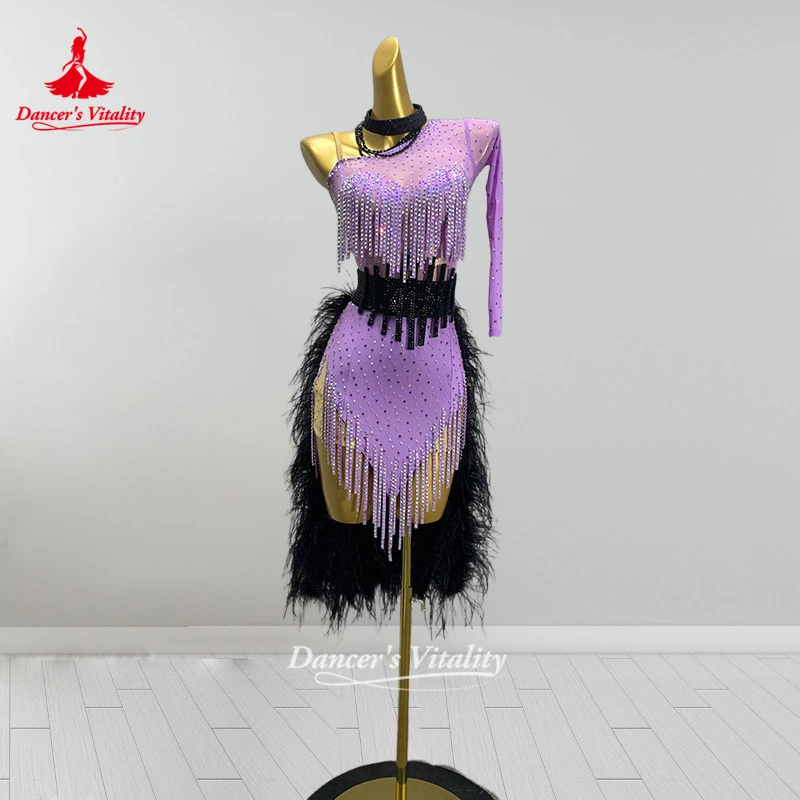 ชุดเต้นรำละตินสำหรับผู้ใหญ่ ดีไซน์ขนนกกระจอกเทศ สำหรับการแสดงและแข่งขัน รูมบ้า ชาช่า แซมบ้า จีฟ ชุดมืออาชีพ ตัดเย็บตามสั่ง