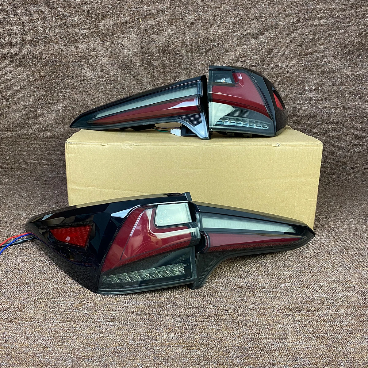 LED Rear Tail Lights For Toyota Fortuner 2016-2019 Plug And Play Sequential Turn Canbus Waterproof Lamp Replacement Pair