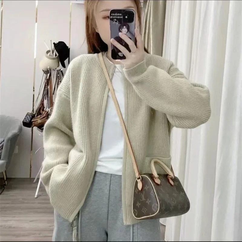 2023 Spring Autumn New Lazy Style High Grade Vertical Pit Stripe Double Head Zipper Round Neck Cardigan Sweater Coat Women