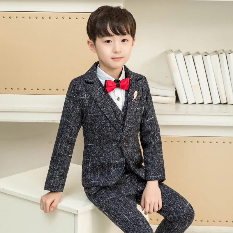 

2023 New Autumn Winter Boy Blazer Set Formal Dress Kids Teenager Wedding Suit Tuxedo Bowtie Children Coat Vest Pants Shirt