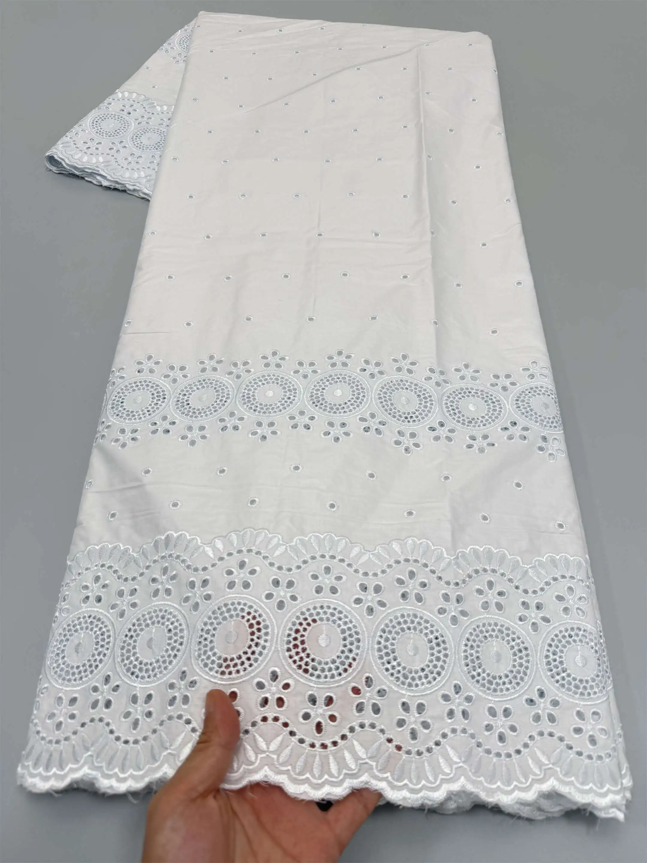 tessuto-in-pizzo-svizzero-africano-in-cotone-bianco-ricamato-traspirante-all'ingrosso-con-fori-5-iarde