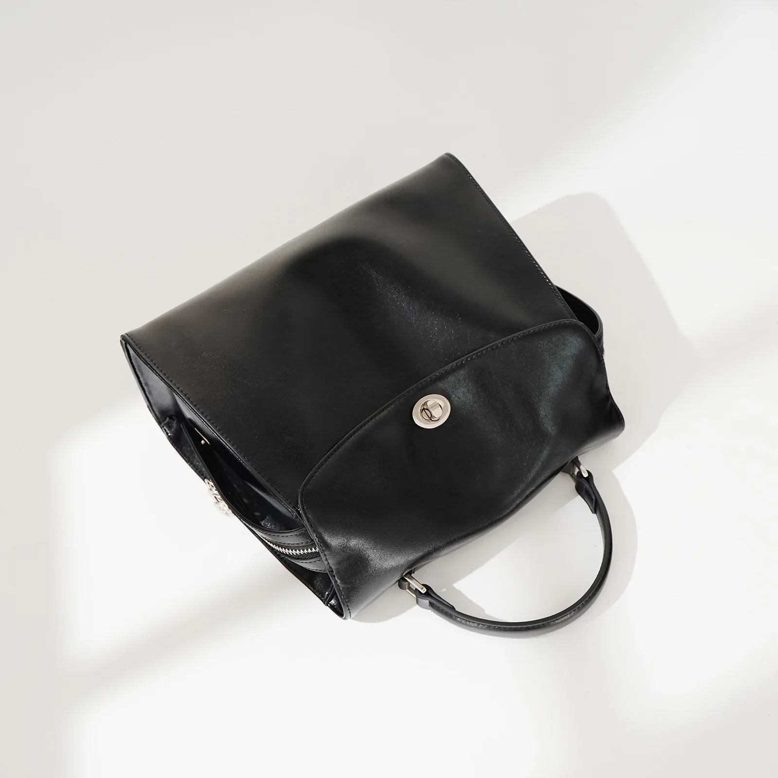 Popular Elegant Diaper Bag For Women Leather Crossbody Bag Luxury Vintage Tote Minimalist Designer Large Capacity Chic - view 3