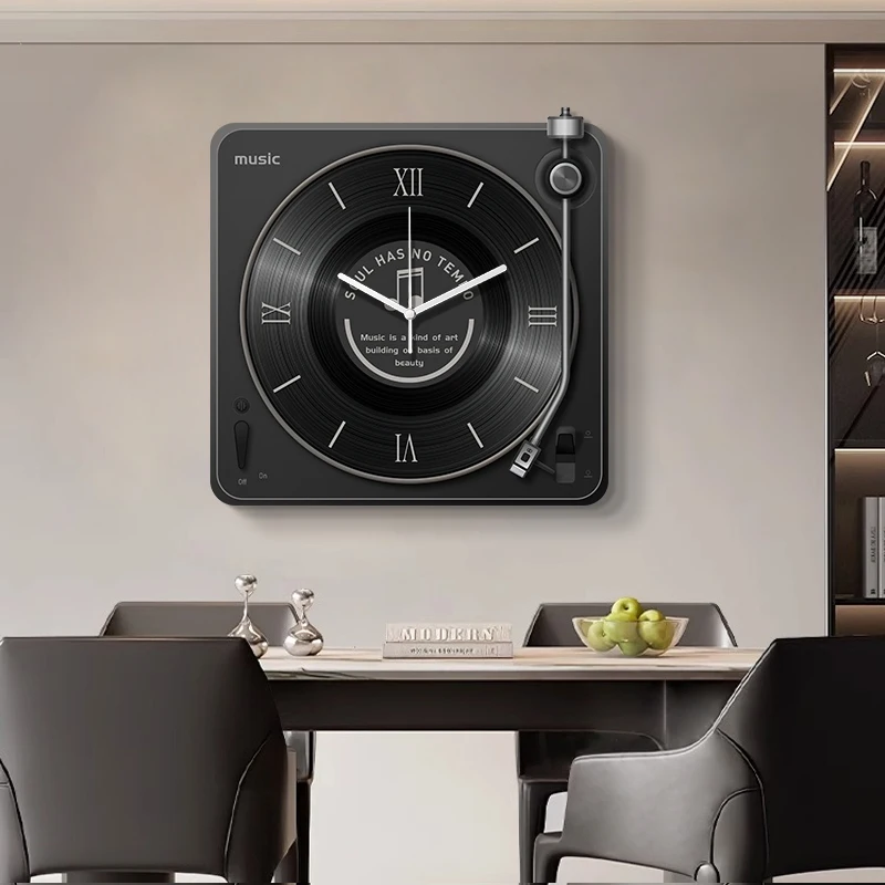 Retro vinyl record clock, restaurant decoration painting, high-end feeling, living room wall painting