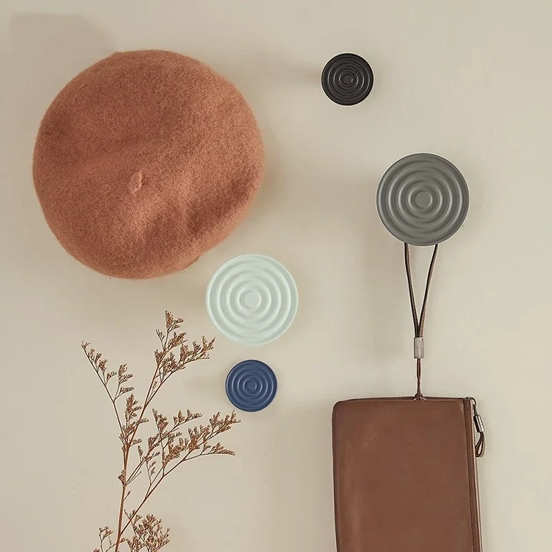 Modern Wall Mounted Coat Rack Detachable Portable Place Saving Coat Rack Bedroom Entrance Garment Guarda Furniture