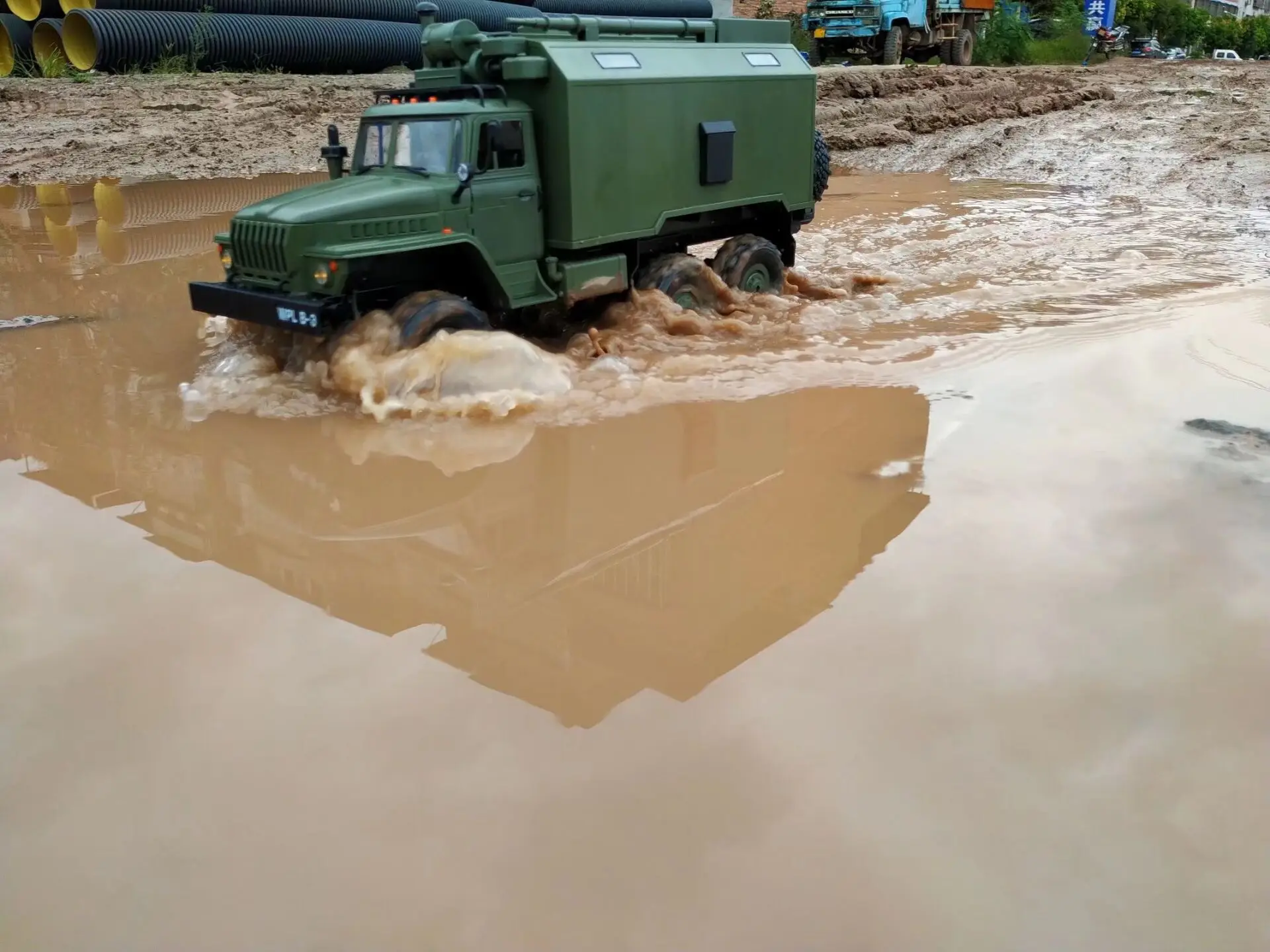 

WPL модель B36 Радиоуправляемый грузовик гусеничный автомобиль мини внедорожник дистанционное управление 1:1 Урал военный автомобиль восхожд...