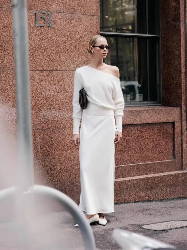 

HH New Woman Winter Versatile Boat Collar Long Sleeves Knitted Sweater Female Fashion Casual Warm Street Style Pullover Sweater