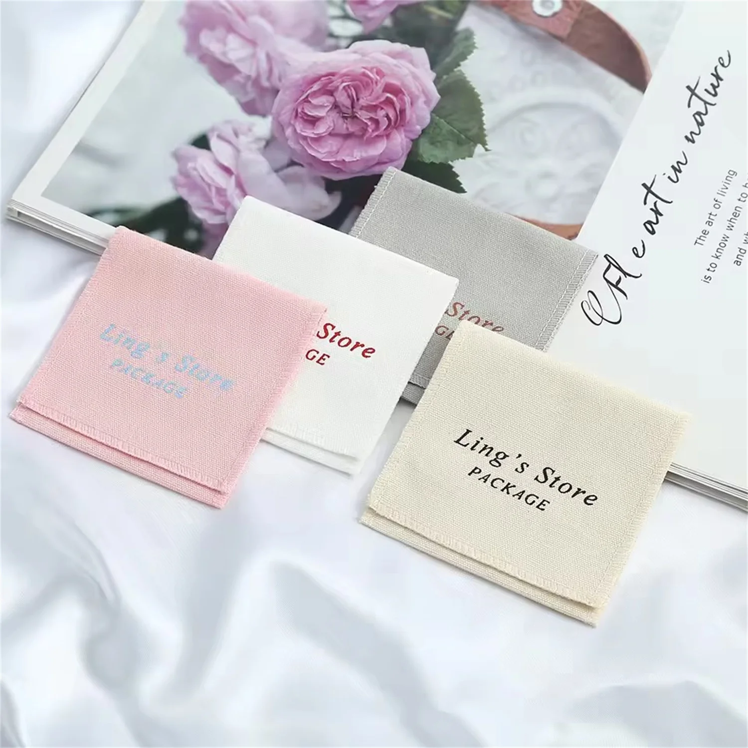 

100pcs Colorful Personalized 8x8cm Thick Cotton Envelope Bag Jewelry Flap Canvas Pouch Print Custom Logo Cosmetic Travel Pocket