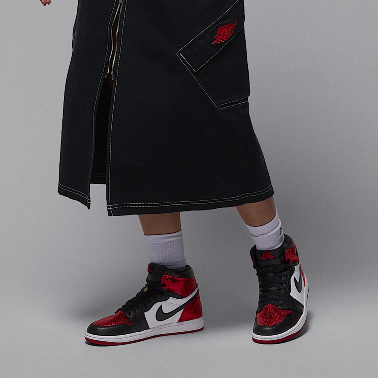 

Оригинальные женские классические баскетбольные кроссовки с высоким берцем Nike JORDAN FD2596-602