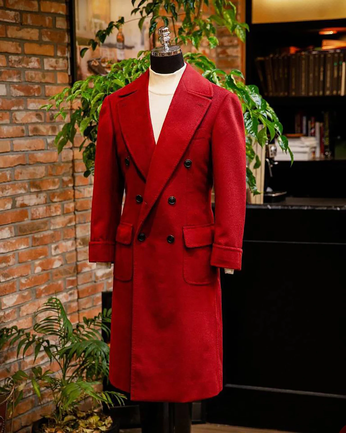 Red Classic Men's Wool Blend Coat Double Breasted Big Lapel Long Blazer Formal Outwear Plus Size Customized Winter Warm Jacket