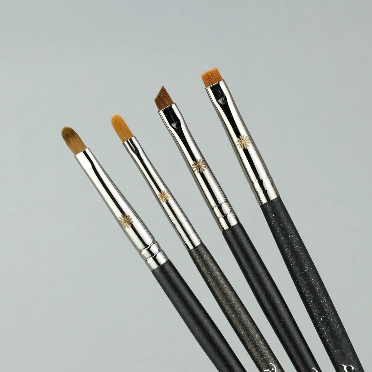 Precision Eyeliner Beveled Concealer Makeup Brushes Tapered Eyelid Make Up Brush Flat Liner Liquid Eyebrow Makeup Tool 406