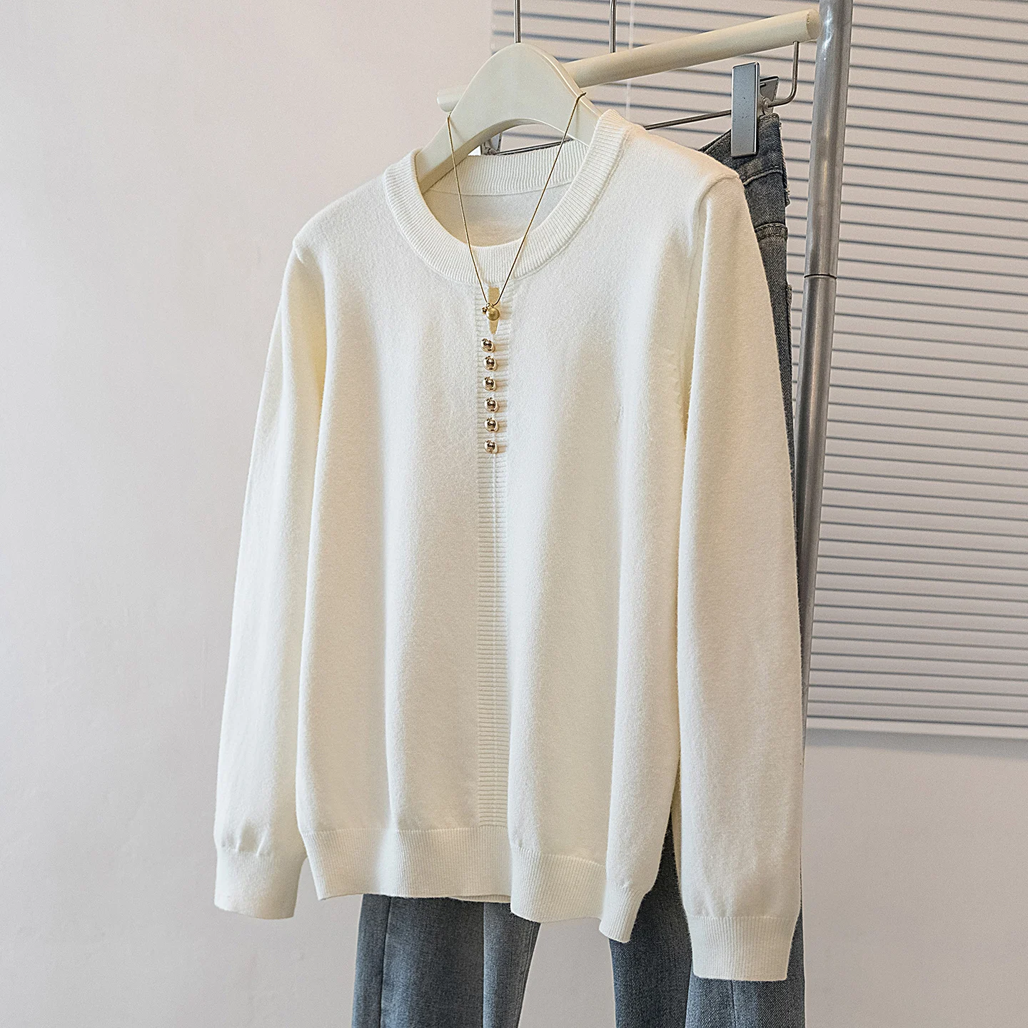 

Новый кашемировый свитер, женский свитер на осень и зиму, модный осенний теплый пуловер из мериносовой шерсти с круглым вырезом, топ