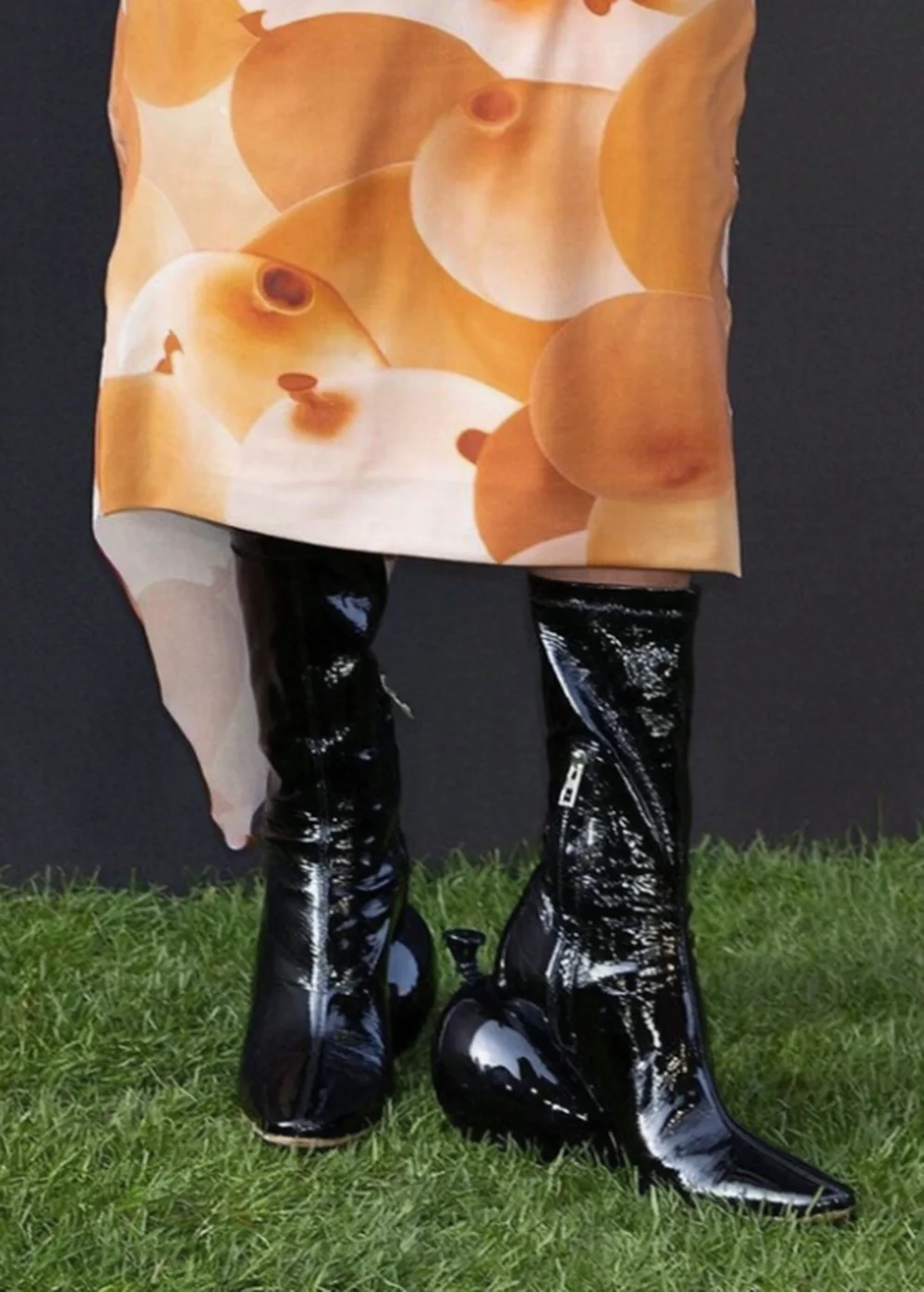 Fashion Women's Runway Looks Pointed-Toe Leather Ankle Boots Side Zipper Design Unique Balloon Heels Avant Style Boots