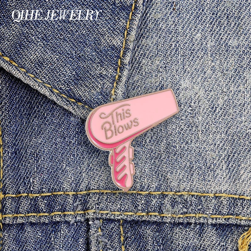 Retro Pink Hair Dryer Enamel Pins This Blows Funny Pun Alloy Brooch Lapel Badge Hats Backpack Accessories Fashion Jewelry Gifts