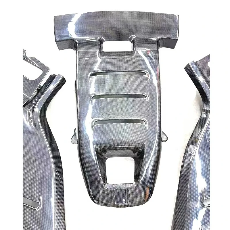 Acessórios para Carros Purosangue: Kit de Painel Interno de Fibra de Carbono Seca Estilo OEM para Compartimento do Motor Purosangue FUV