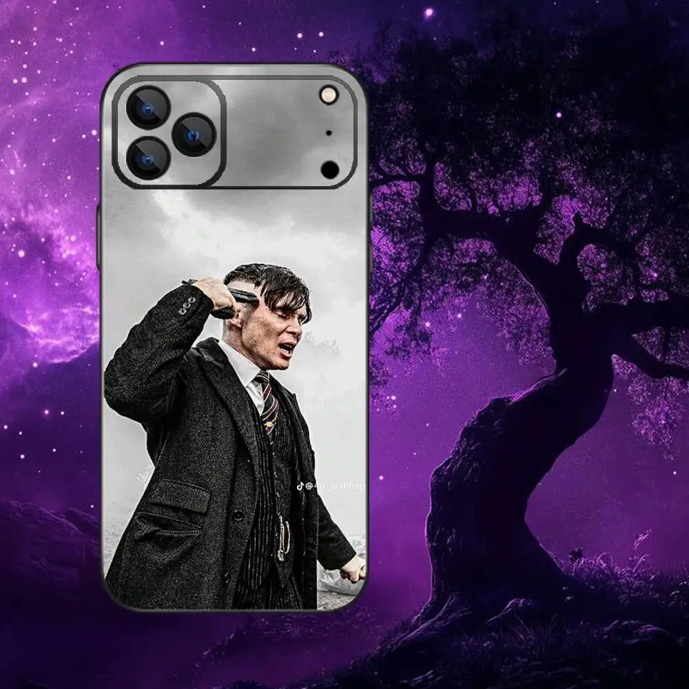 映画「ピーキー・ブラインダーズ」iPhoneケース（iPhone 17、16、15、14、13、12、Pro、Max、Plus、E、SE4、Air、Mini対応）ブラックソフトケース