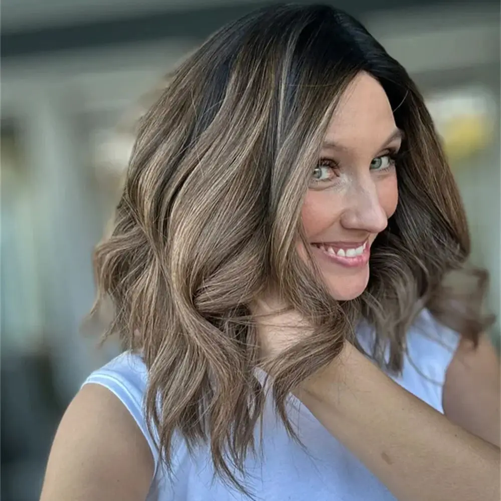 

Синтетический парик с омбре, балаяж, короткий боб, натуральные волны, для женщин, легко носить, с кружевной передней частью, цвет: светло-коричневый