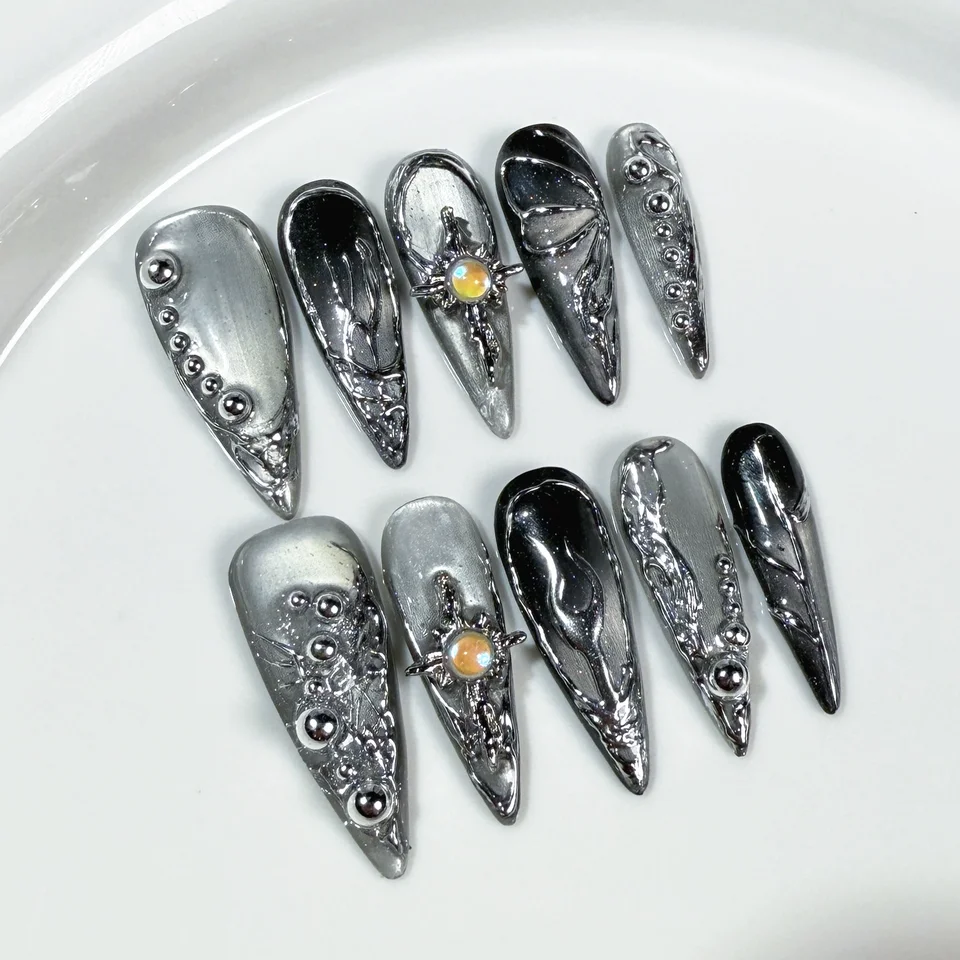 10 piezas de uñas postizas Spice Girl con rayas plateadas metálicas, hechas a mano, largas, efecto ojo de gato azul-rosa, stiletto desmontables 2