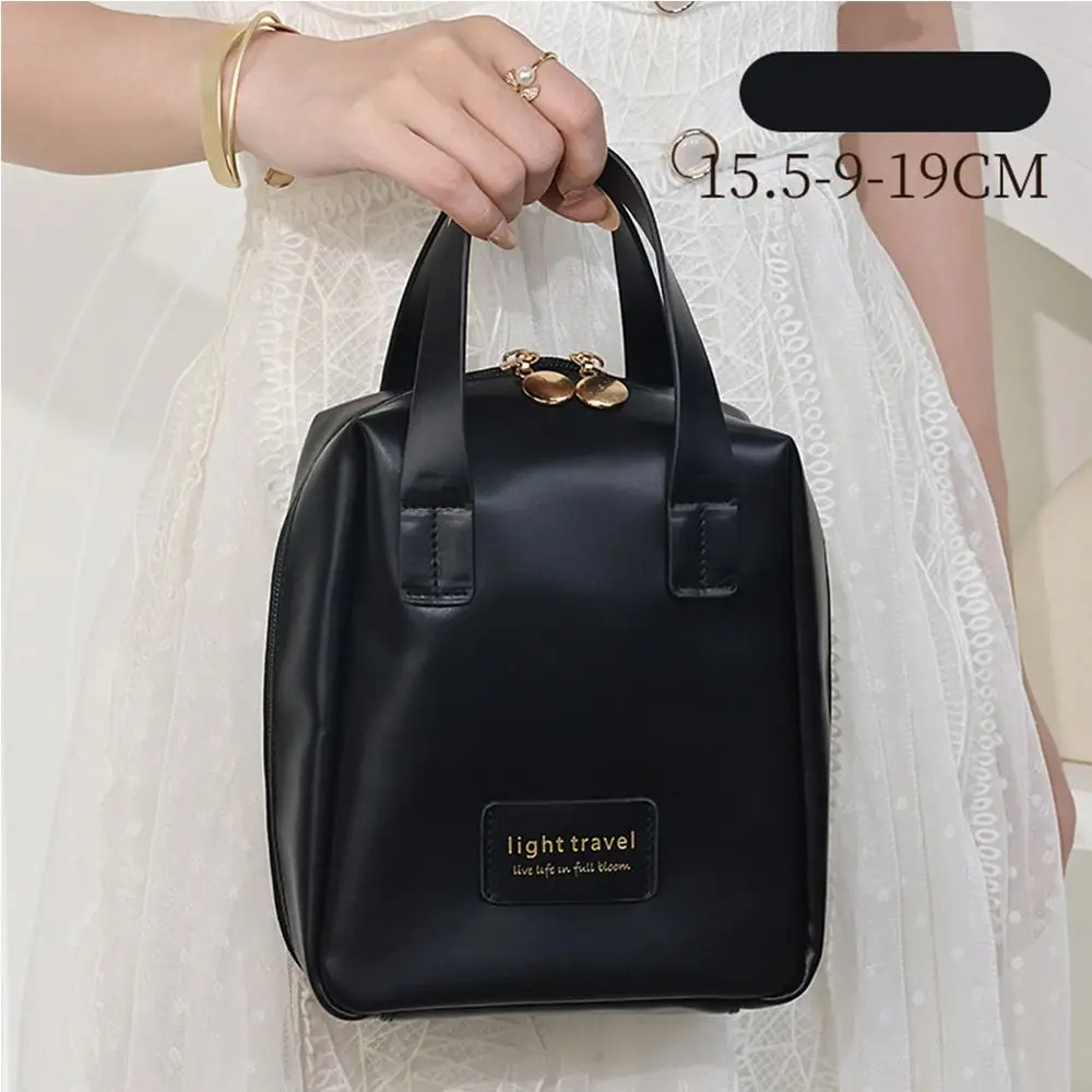 

Shell Shape PU Leather Cosmetic Bag Letter Waterproof Makeup Pouch Bag Zipper Toiletries Organizer Travel Wash Bag Shopping