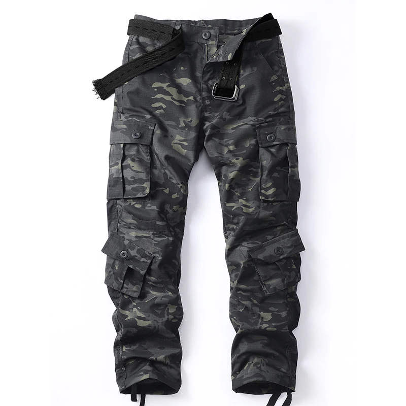 

AKARMY Men's camouflage workwearpants with multiple pockets and antiscratch features are suitable for outdoortravel (no belt)