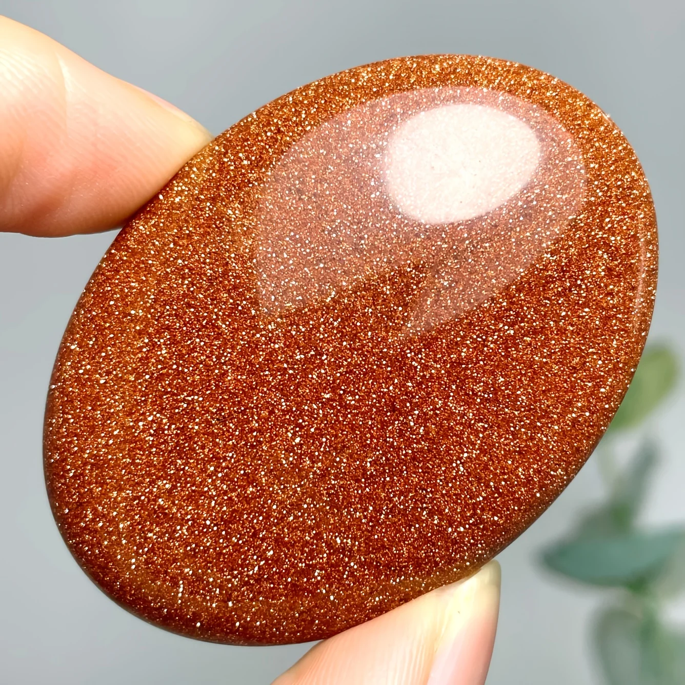 

1pc Red Sandstone Palm Stone, Ideal for Collectors, for Home Decoration, And Makes a Great Gift for Christmas, Thanksgiving