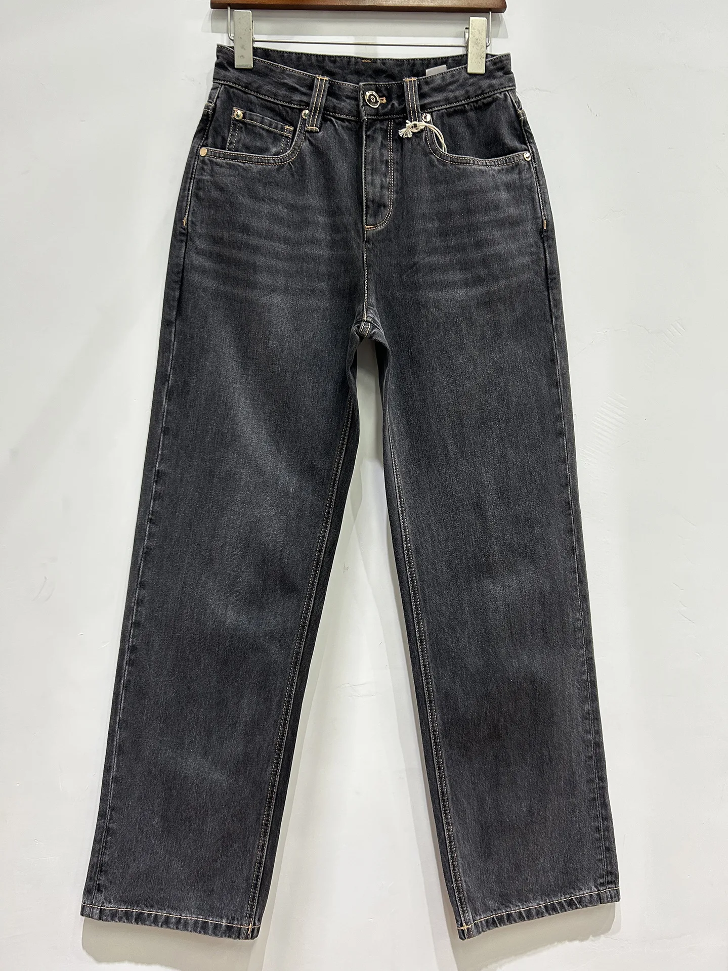 

Women High waist jeans deep gray straight leg fahsion denim pants
