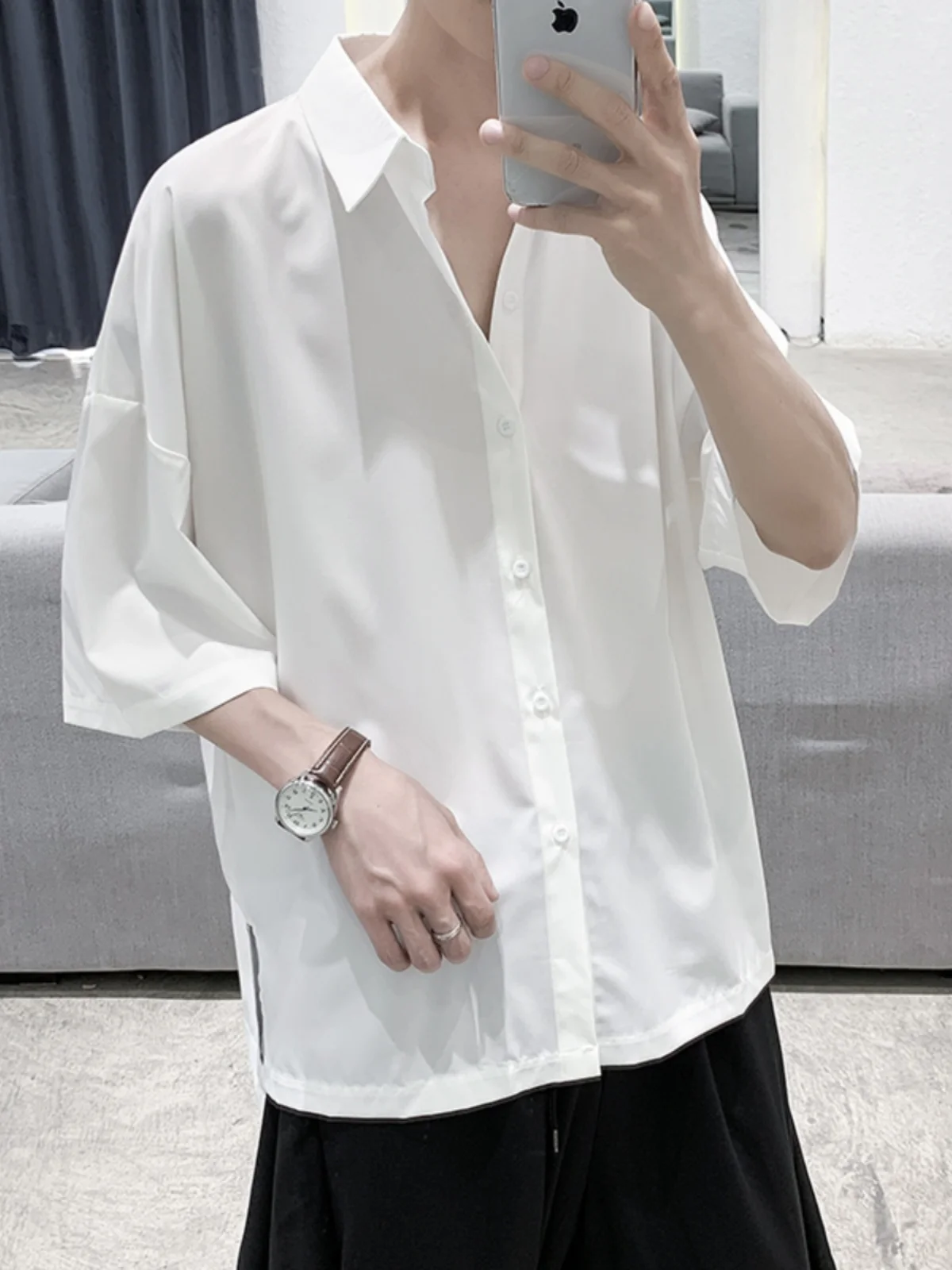 

Loose Men's ort Sve irt Summer Casual Sle Five-Quarter Sve White irt Korean Faion Square Collar Button Closure