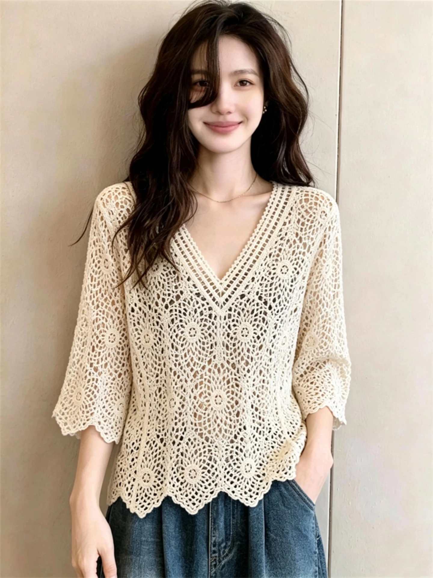 

Women's Knitted Lace Hollow out V-Neck Sun Protection Top Sleeveless Summer Outerwear Large Size Covering Arms Seven-Quarter ...