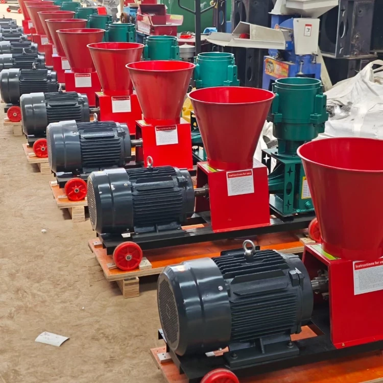 تستخدم المزارع المنزلية الصغيرة دليل تكوير الدواجن الماشية الحيوان تغذية بيليه آلة مطحنة لمحبي الماشية الدواجن