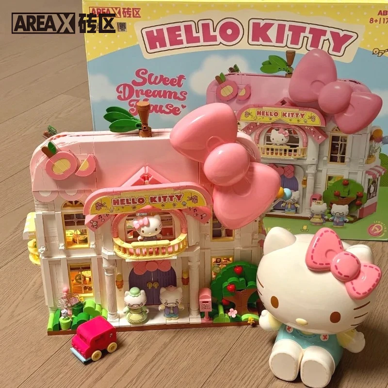 AREAX New Hello Kitty Building Block Model Sanrio Street View Lighting Villa Assembly Toys Desktop Decoration Collection Gifts