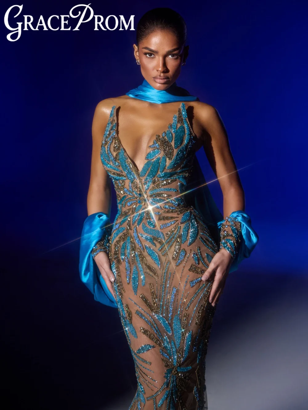 

Heavy Beaded Gorgeous Evening Dress Stylish Illusion Floor-length Wedding Party Gown Customized Sexy Deep Vneck Banquet Gowns