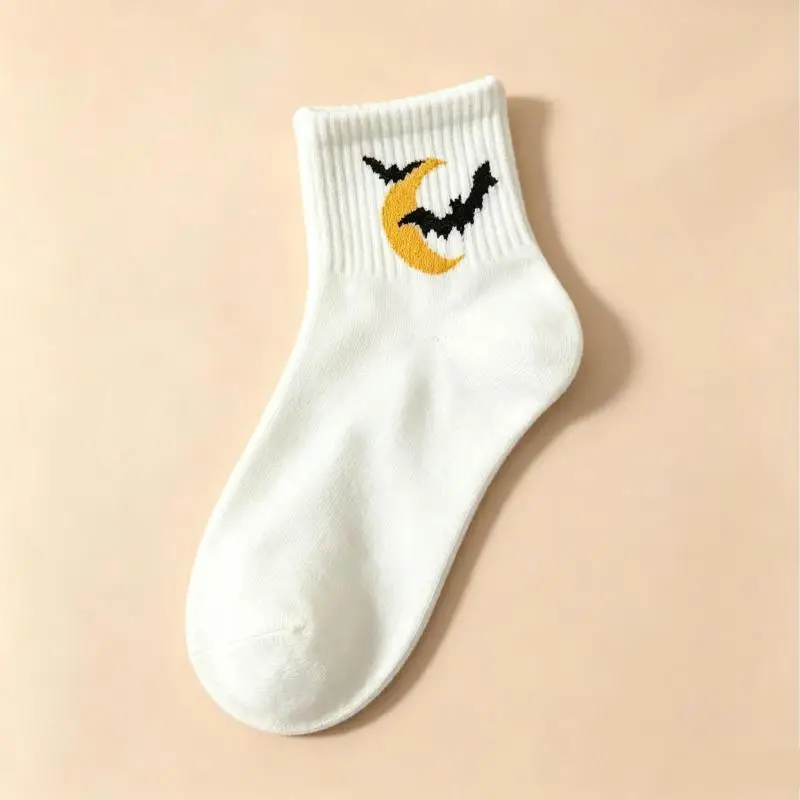 1 Pairs Autumn Personality Fun Halloween Funny Unisex Mid Tube Socks Trend Versatile Sweat Absorbing Niche Design Socks