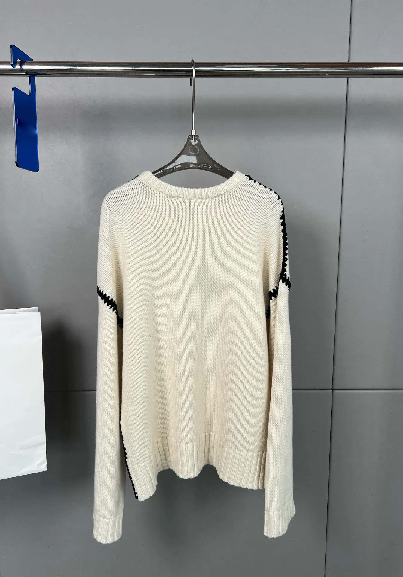 2024 Women's Clothing High quality whipstitched crew neck pullover No.11