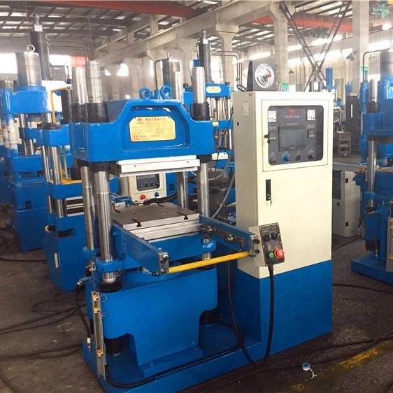 Pressa vulcanizzante per gomma XLB