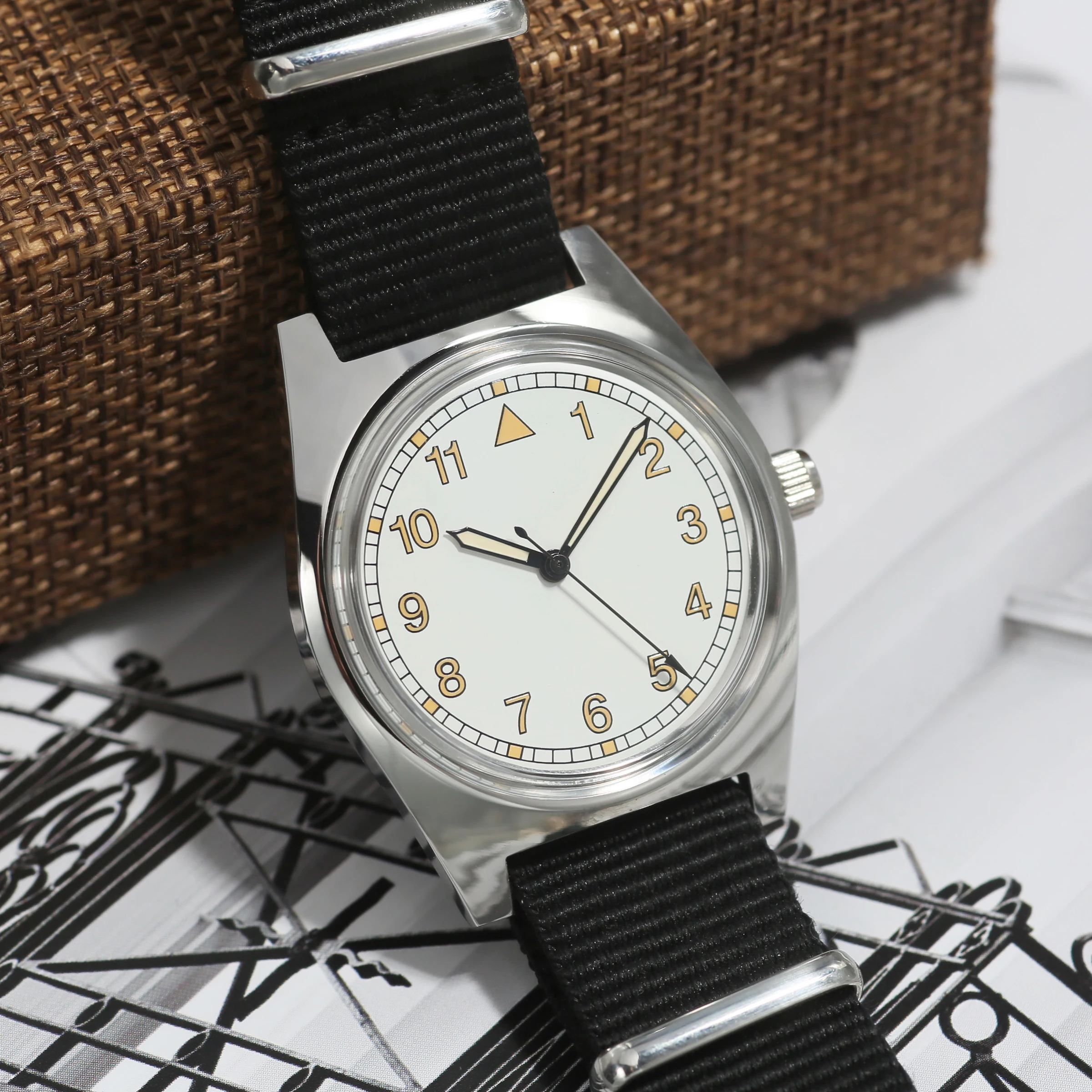 

Мужские часы-пилот 8120 36 мм, винтажные, с китайским механическим механизмом, подарок на праздник