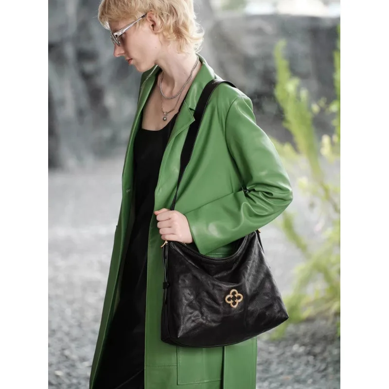 Cassile hobo underarm bag, high-end wrinkled vegetable-tanned cowhide single-shoulder tote bag, small size