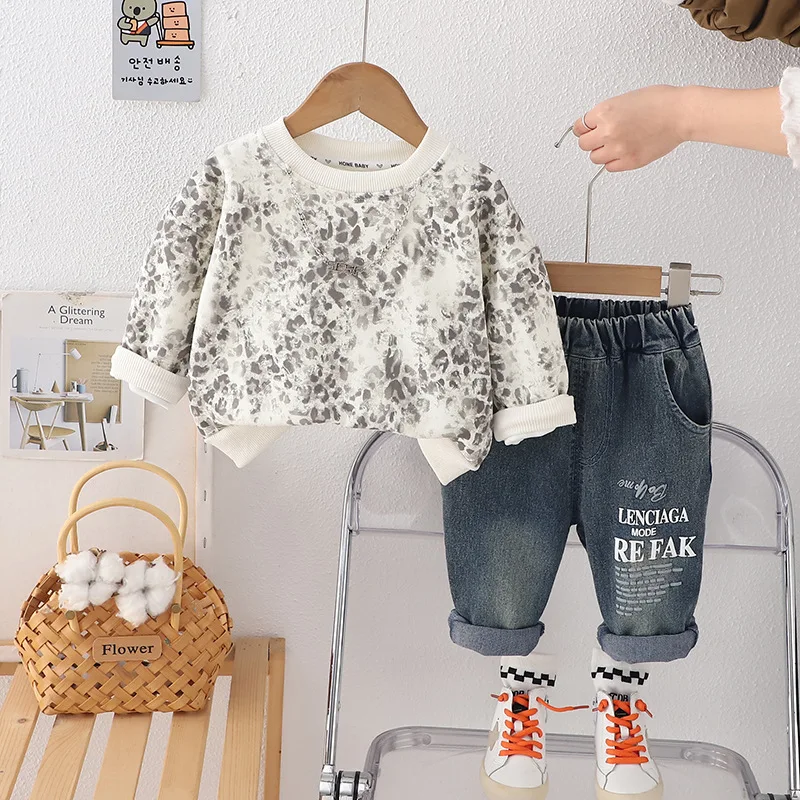 

Kids Clothes 2025 Spring Autumn Baby Boy Fashion Long Sleeved Leopard Printed Pullover Tops and Pants Two Piece Set Boys Outfits