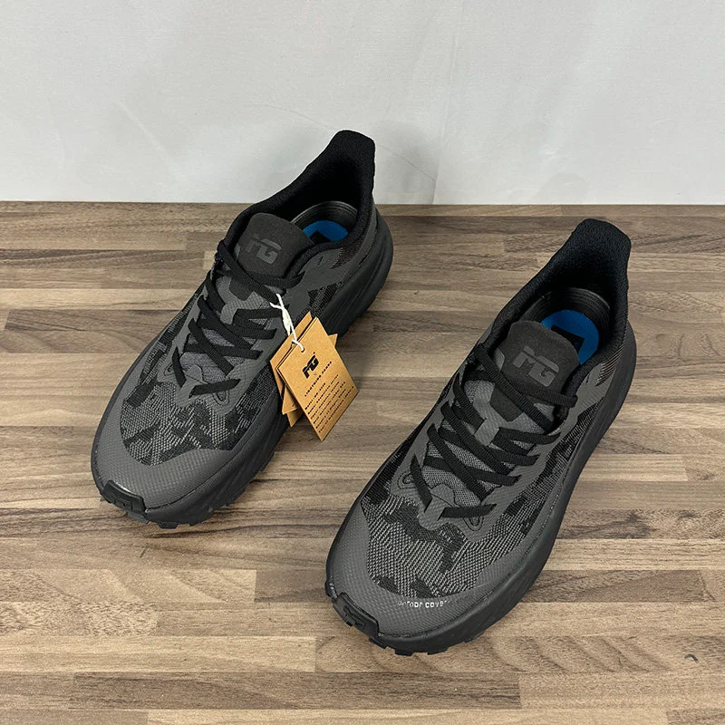 2025 Hot New Unisex Outdoor Sports Wearable Running Shoes Comfortable Breathable Casual Running Shoes Tennis Shoes