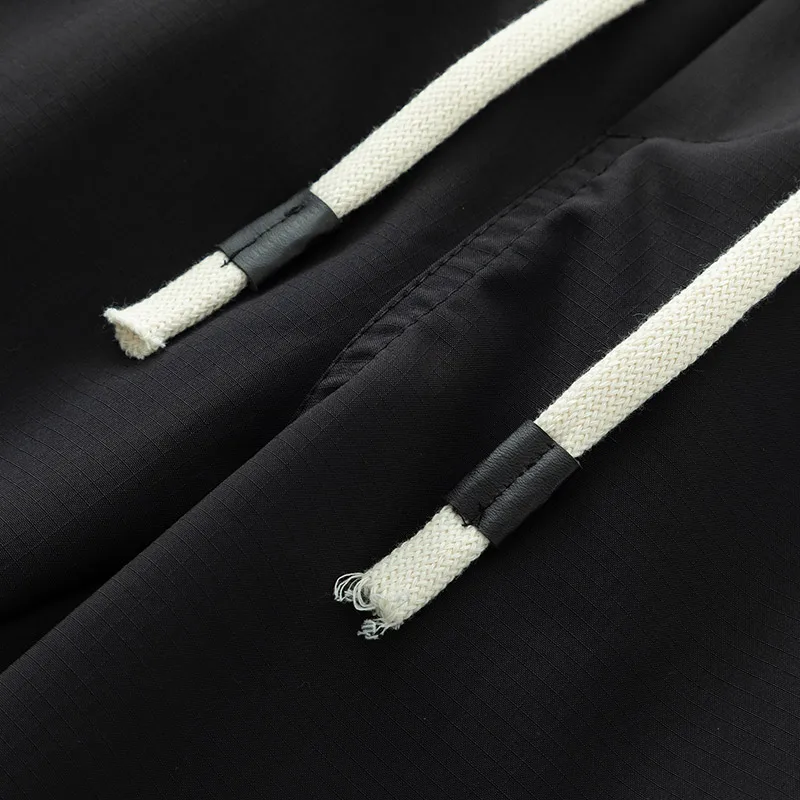 กางเกงคาร์โก้บุขนหนานุ่มสำหรับผู้ชาย 1 ตัว สำหรับฤดูใบไม้ร่วงและฤดูหนาว กางเกงคาร์โก้ทรงตรงมีเชือกผูกเอว ใช้งานได้หลากหลาย มีกระเป๋าหลายช่อง กันลม กันหนาว เหมาะสำหรับกิจกรรมกลางแจ้ง กางเกงลำลองไซส์ใหญ่ แฟชั่นสำหรับผู้ชาย ใส่กันหนาวได้