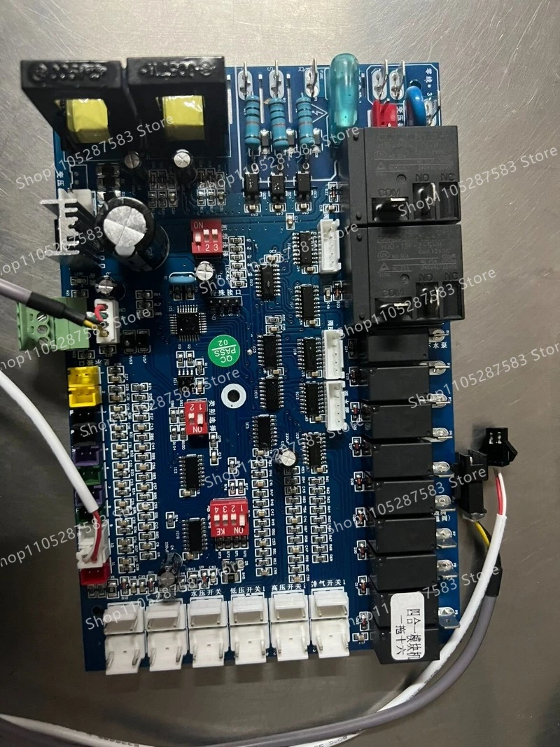 Air energy heat pump water heater motherboard four-in-one module machine, one to sixteen four-core line motherboard