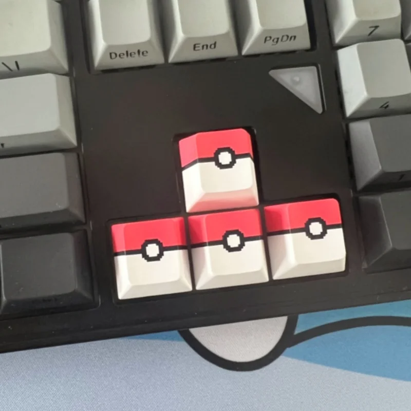   Pokemon Anime Poke Ball Modell-Tastenkappen, kreative, handgefertigte, anpassbare Harz-Tastenkappen für mechanische Tastaturen