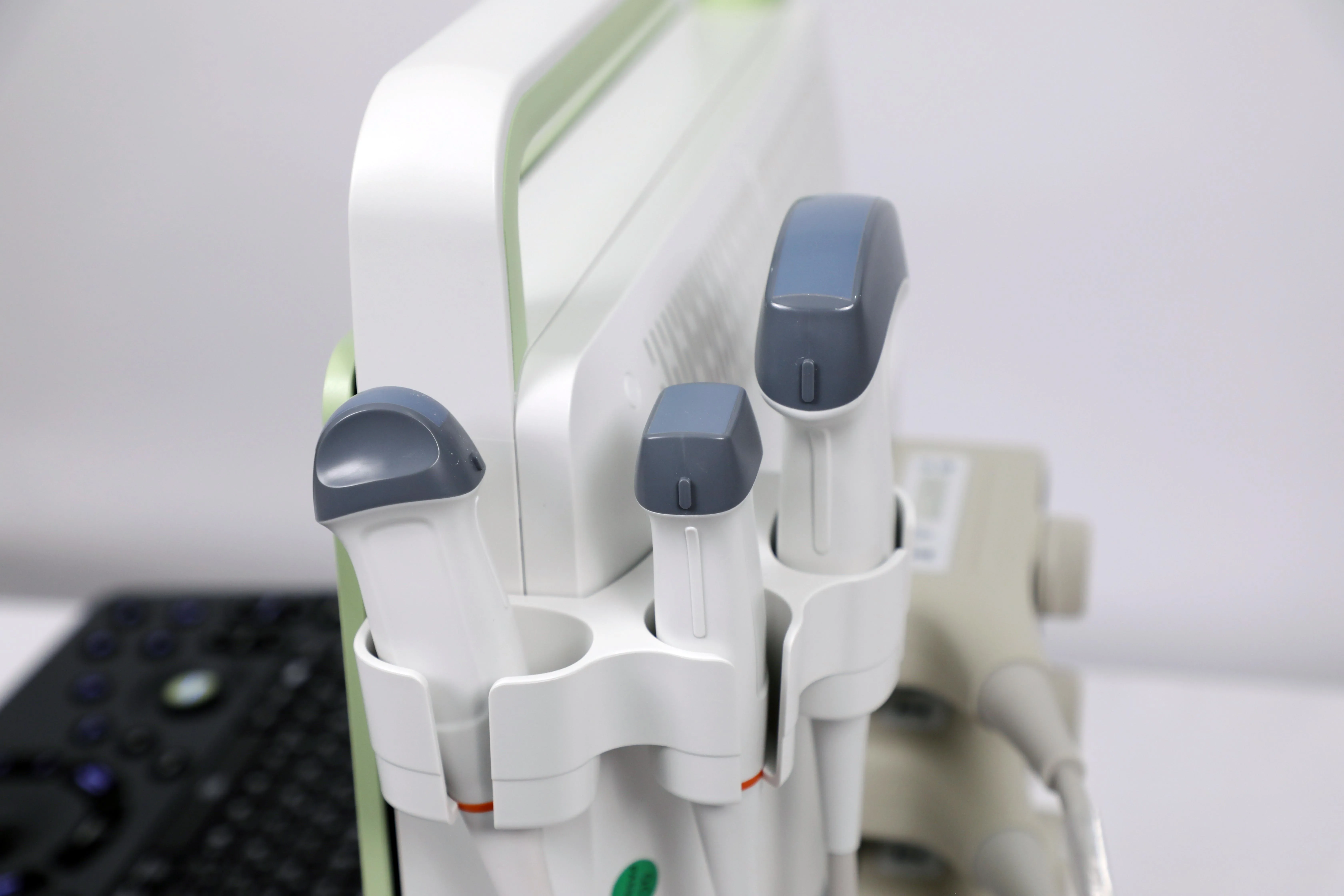 Рисунок 6 - Ультразвуковой ультразвуковой аппарат